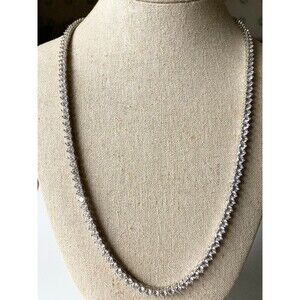 Elegant Silver Necklace